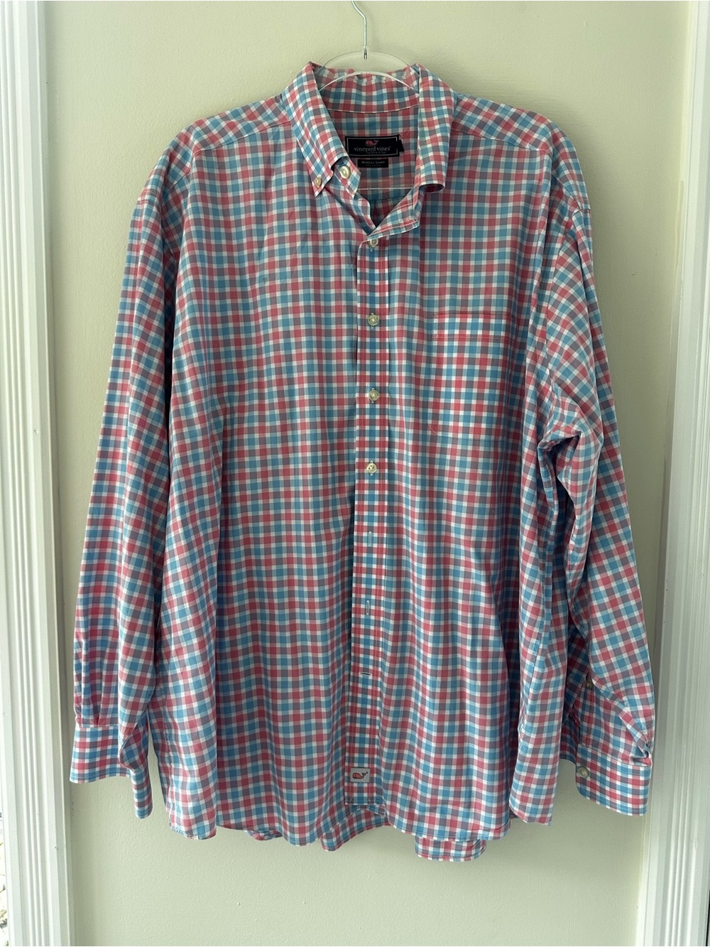 Vineyard Vines Men’s Plaid Button-Down Shirt in Blue & Pink